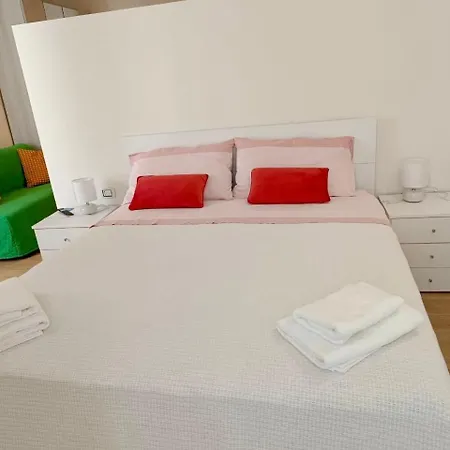 Sky House Sant'orsola Apartament *